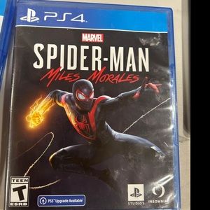 Miles Morales Spider-Man PS4, great condition like new.
